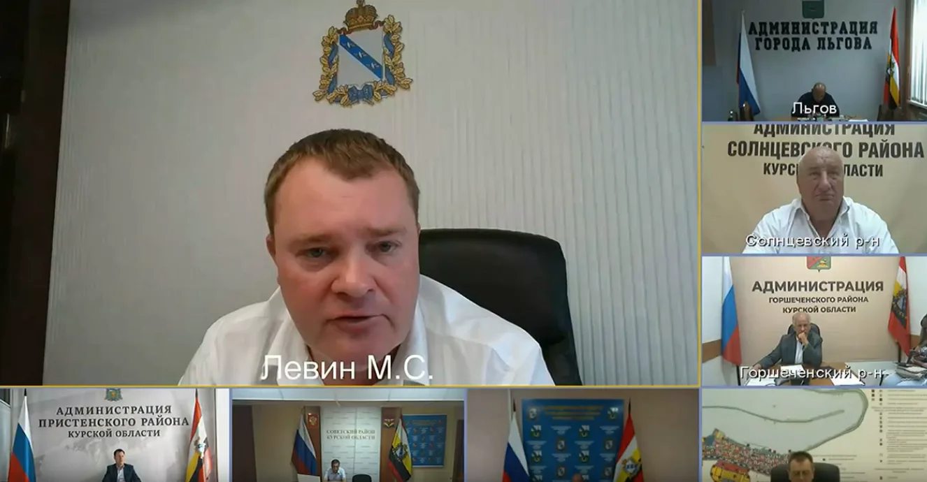 В Тимском районе в селе Рогозецкий Колодезь из-за обмеления пруда погибла рыба

На место выезжали пр