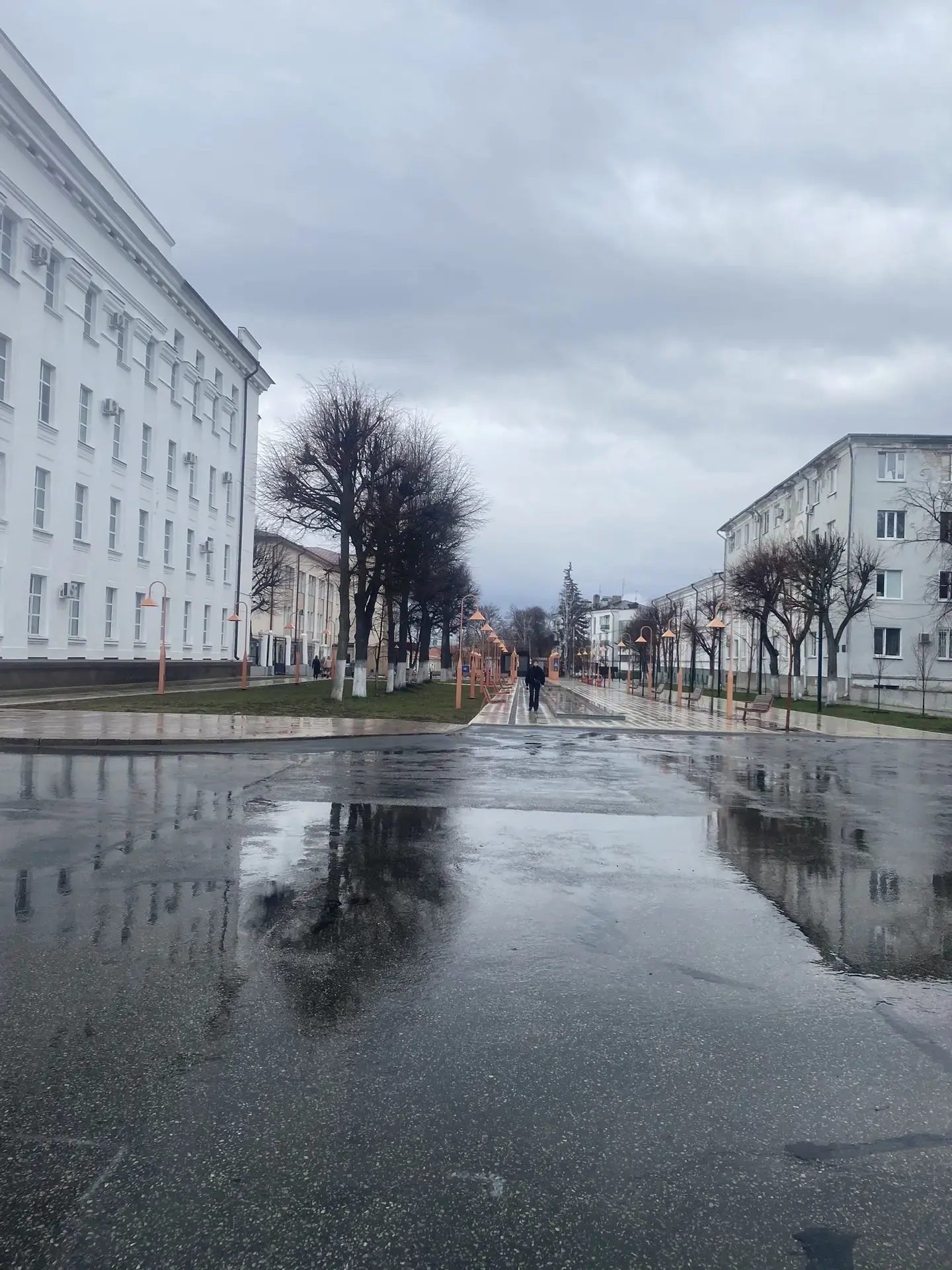 9 апреля ученики 6В класса вместе с классным руководителем Васильевой А.В.решили посетить сразу два 