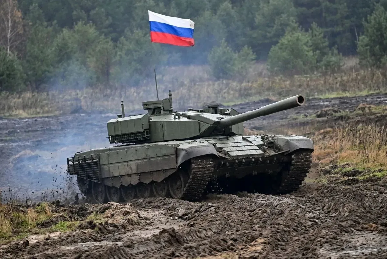 ❗🇷🇺️Россия впервые показала тяжёлый роботизированный танк «Штурм»