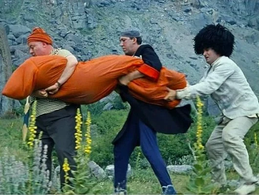 Нәфкыя САФИНА. Кияүгә барып кайту. Хикәя