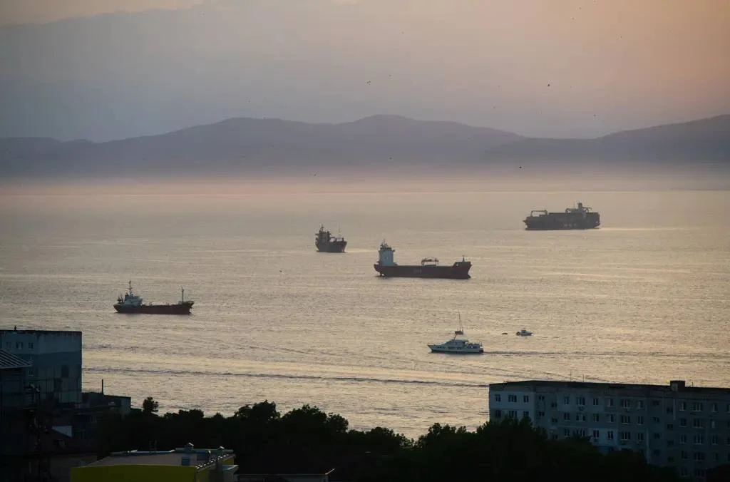 🇰🇷⛽️ Южная Корея поставила в Россию больше 176 тысяч тонн топлива — часть забрали тан...