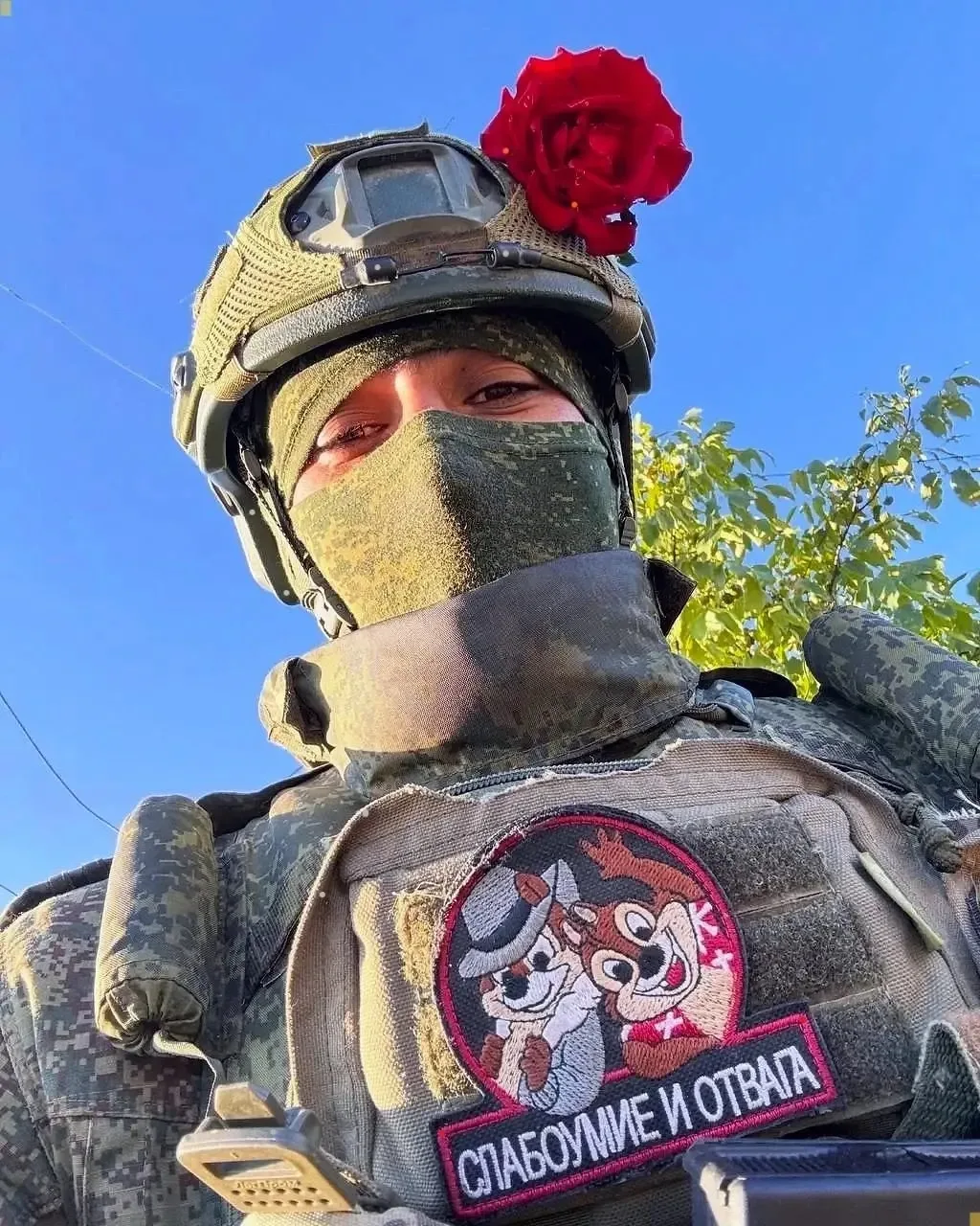 За суровой экипировкой — живая душа и доброе сердце 🌹❤️