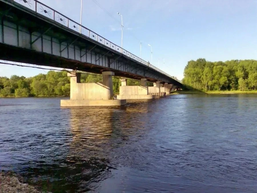 🚧 Важная новость для водителей Биробиджана!

Старый мост через реку Биру закрывают на ремонт.
Движе