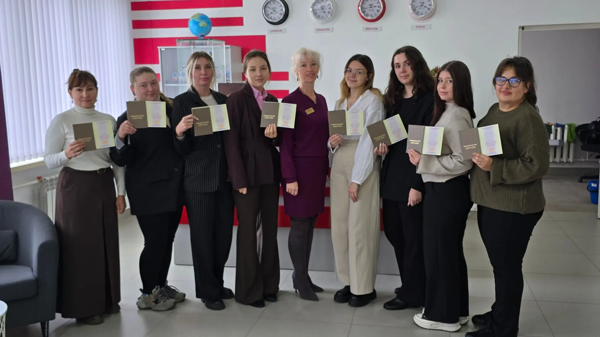 В ГАПОУ ИКЭСТ завершилось обучение по профессии «Администратор» в рамках национального ...