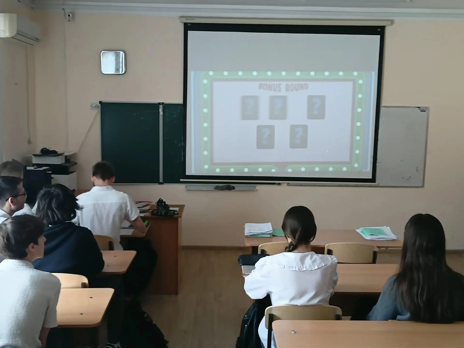 📢 Неделя правовой грамотности в МБОУ СОШ №18  В нашей школе прошла неделя правовой грамотности по во