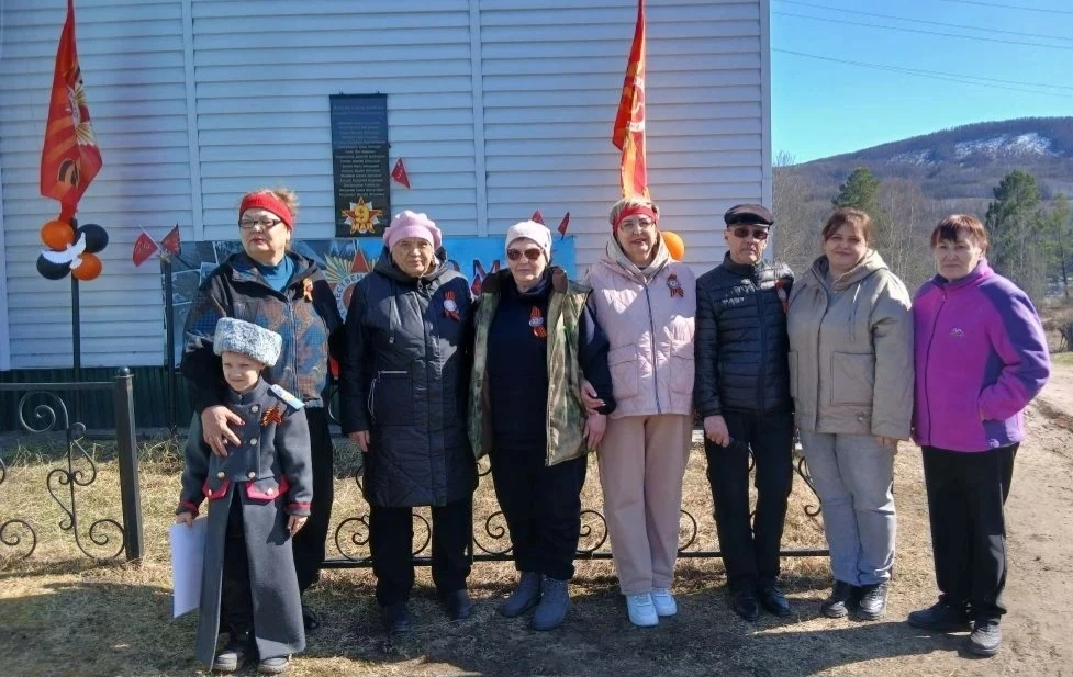 «Пока мы помним — мы непобедимы»: как Колобовщина встретила День Победы 🕯️