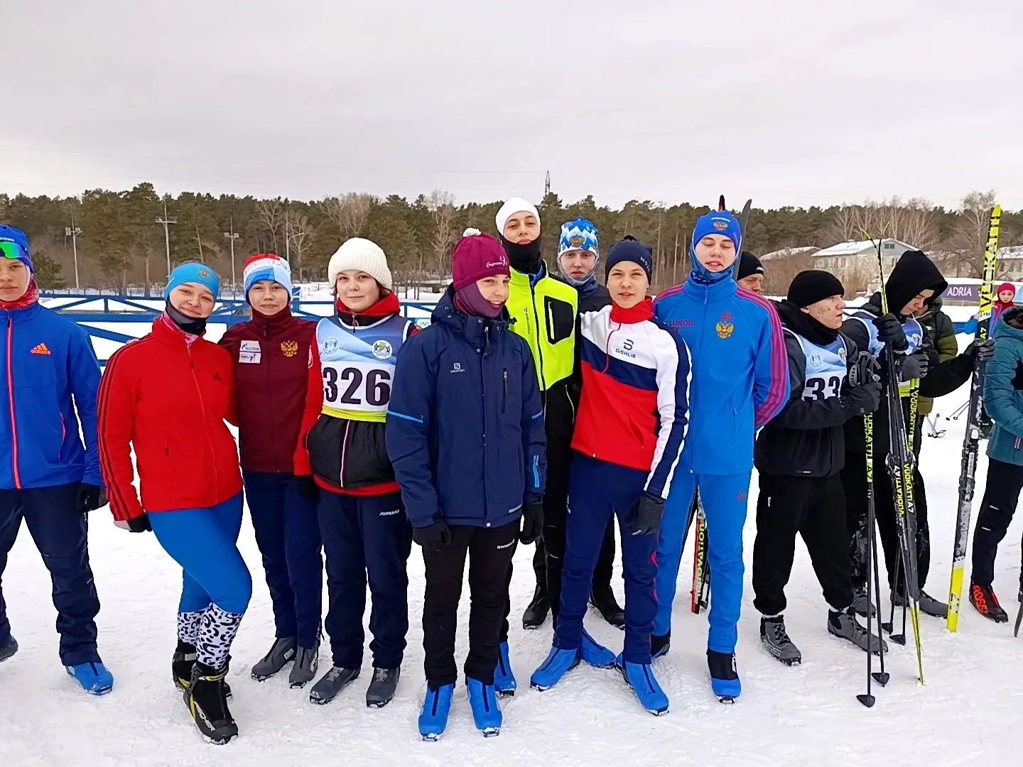 УЧЕНИКИ В #МАОУСОШ222  🥈Серебро на Зимнем фестивале ГТО: успех команды школы №222!  9 и 10 февраля с