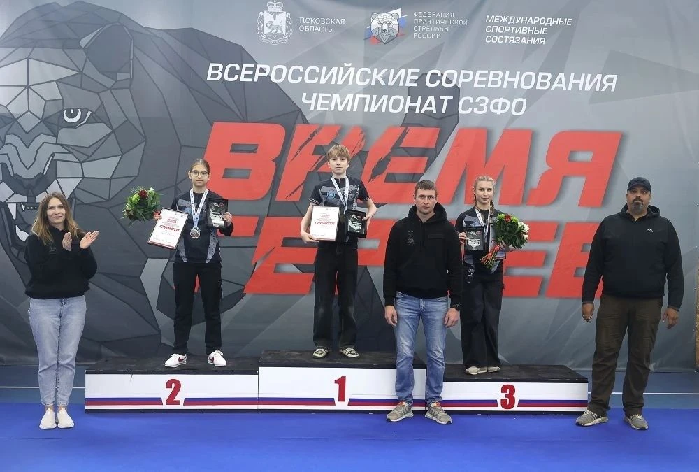 🏆 Поздравляем Бондаря Георгия, ученика 7"К" класса, с победой!
На состязаниях «Время героев» в Пско