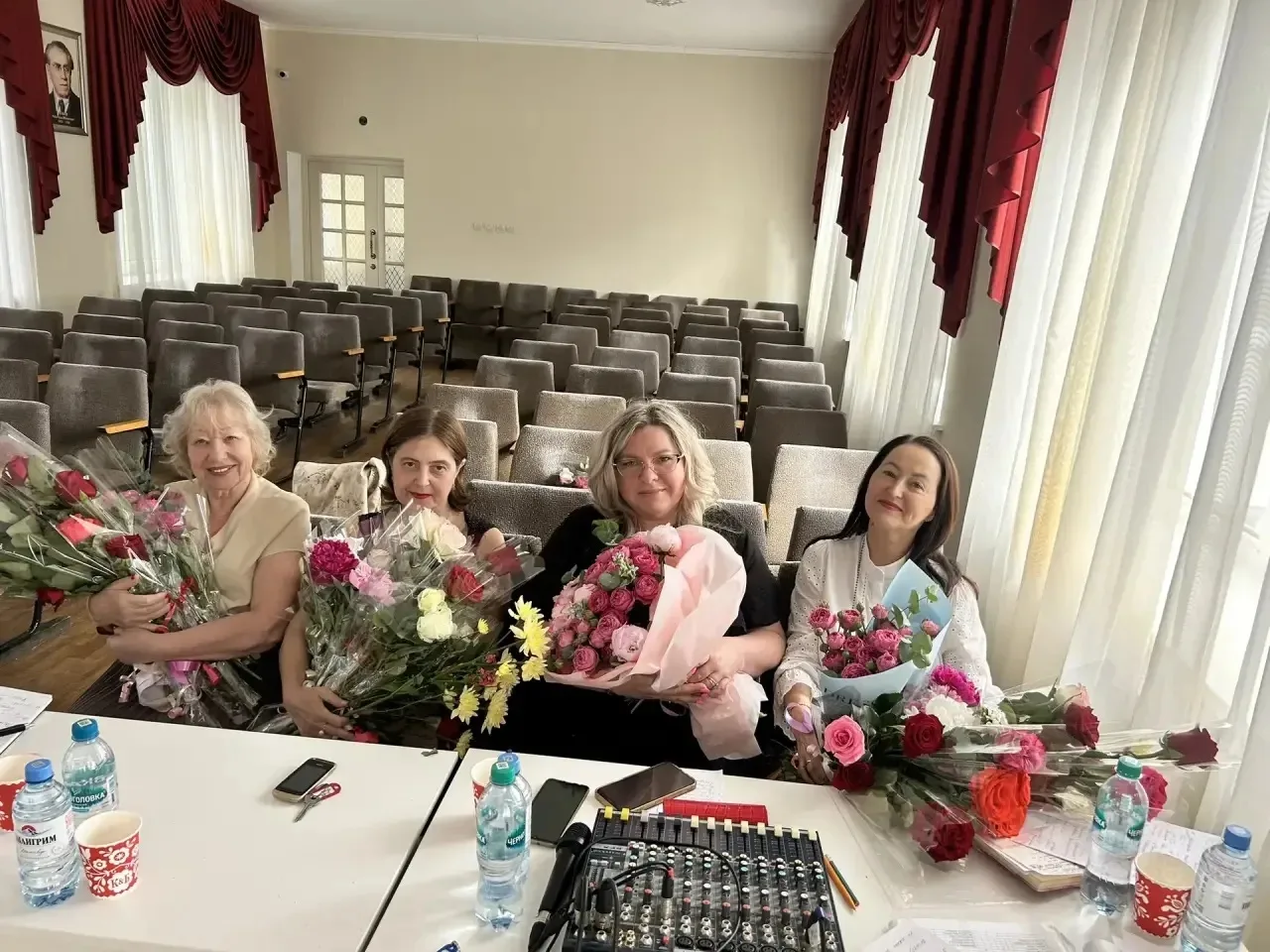 В Детской музыкальной школе № 1  снова экзамены.