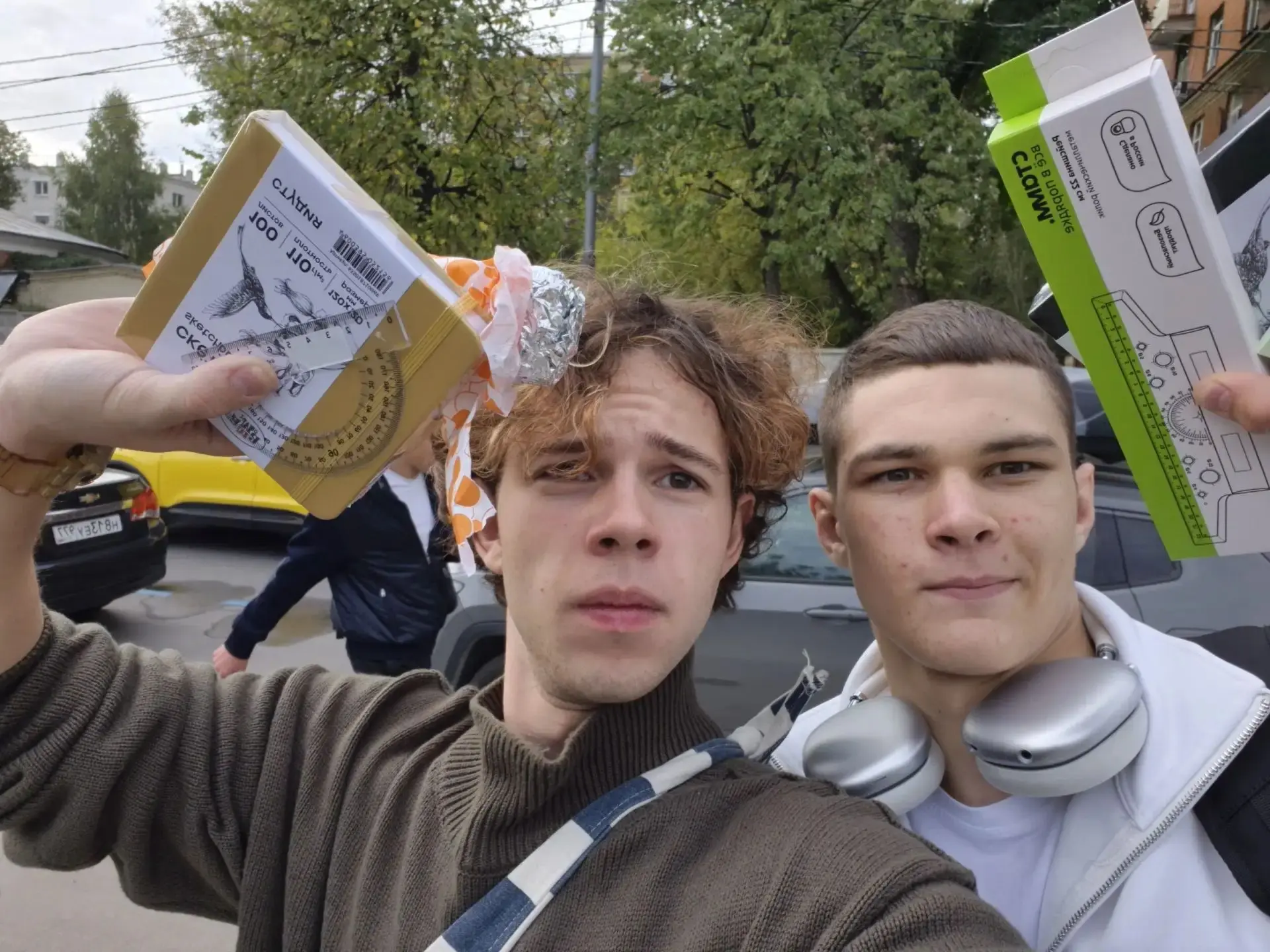 Сегодня день начертательной геометрии у 1 курса.