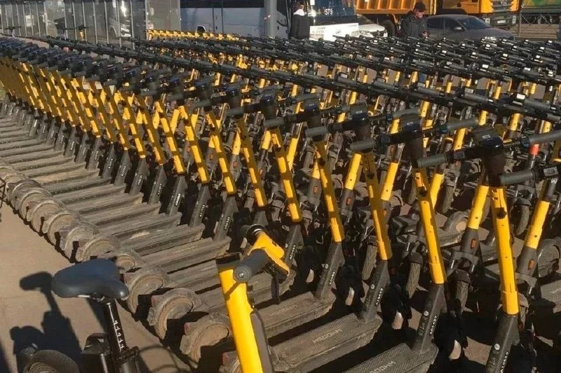 🛴 Самокаты хотят взять на учёт