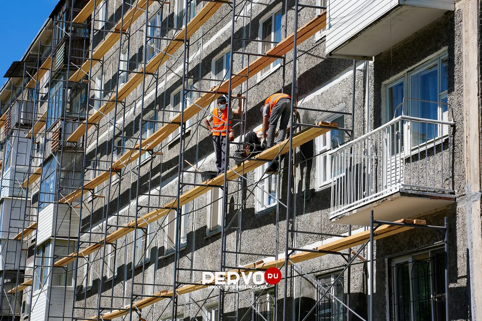 Массовая проверка домов пройдёт в Свердловской области: в список попали 32 дома в Перво...