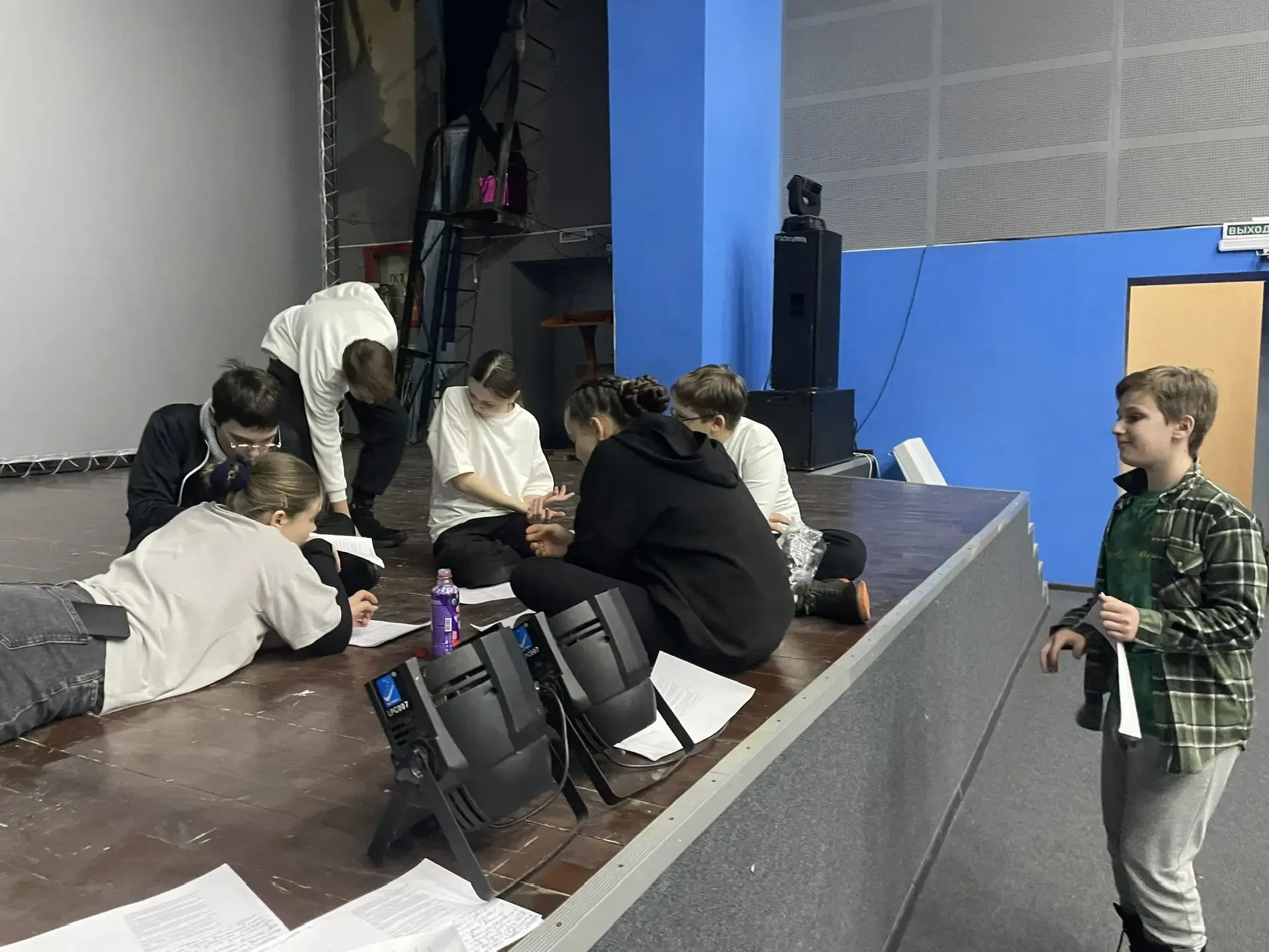 На прошлой неделе в театральной студии «Зазеркалье» случилось важное событие: мы присту...
