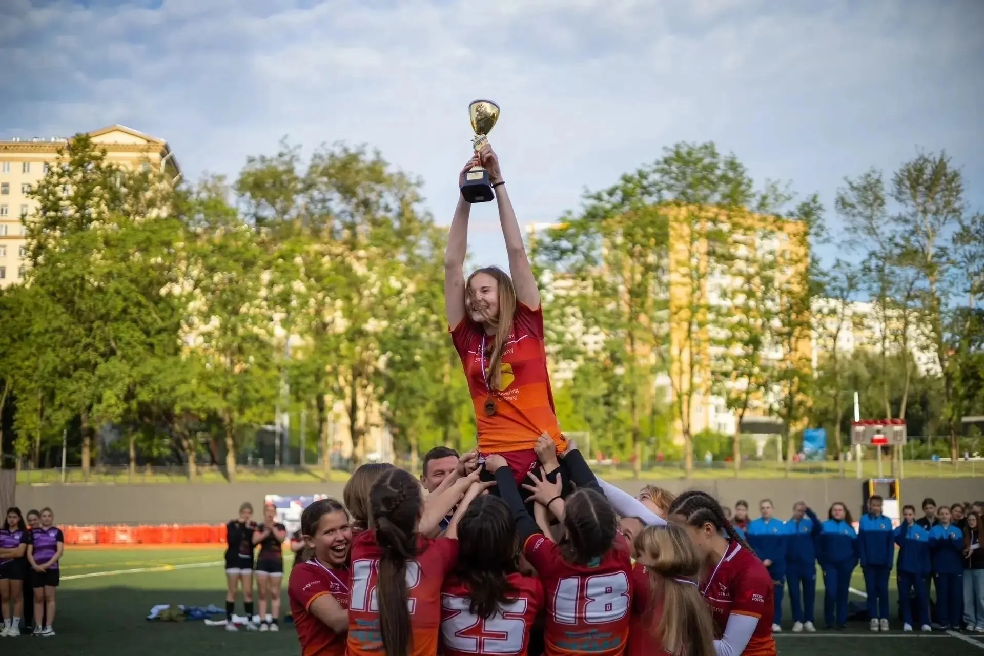 🏆 Ступинские спортсменки стали бронзовыми призерами Всероссийских соревнований по регби среди коман