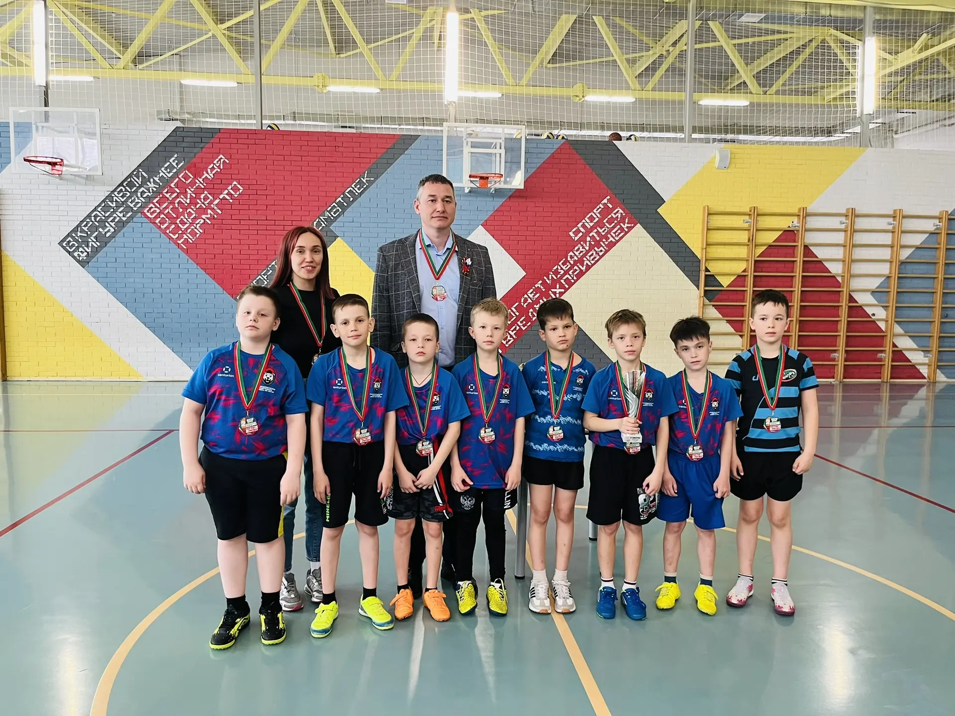 🥈ПОБЕДИТЕЛИ!

Команды мальчиков 1–2 классов заняли II место в муниципальном этапе школьной лиги по 