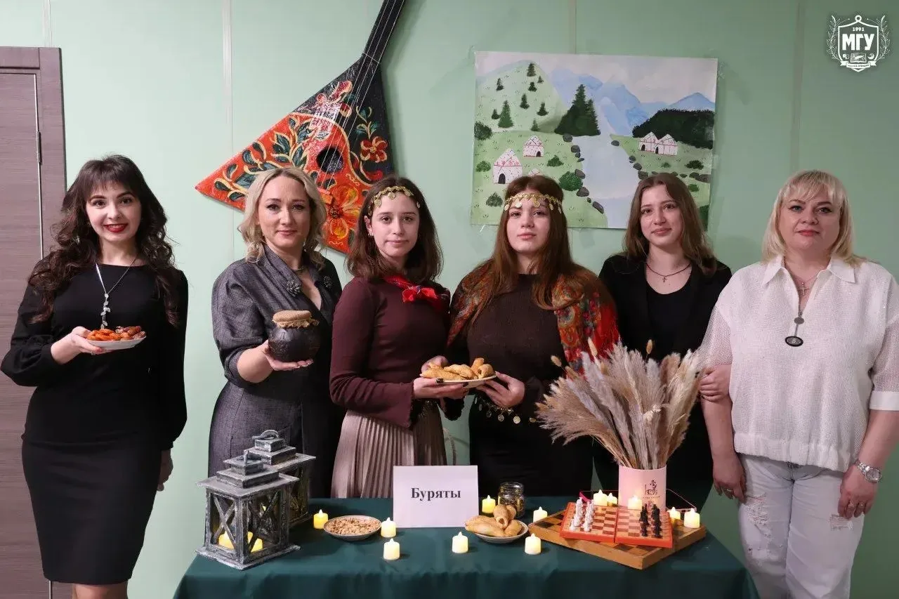 ✨ В единстве наша сила! 🇷🇺  🤩🤩 Творческая мастерская «Традиции, которые нас объединяют», приуроченна