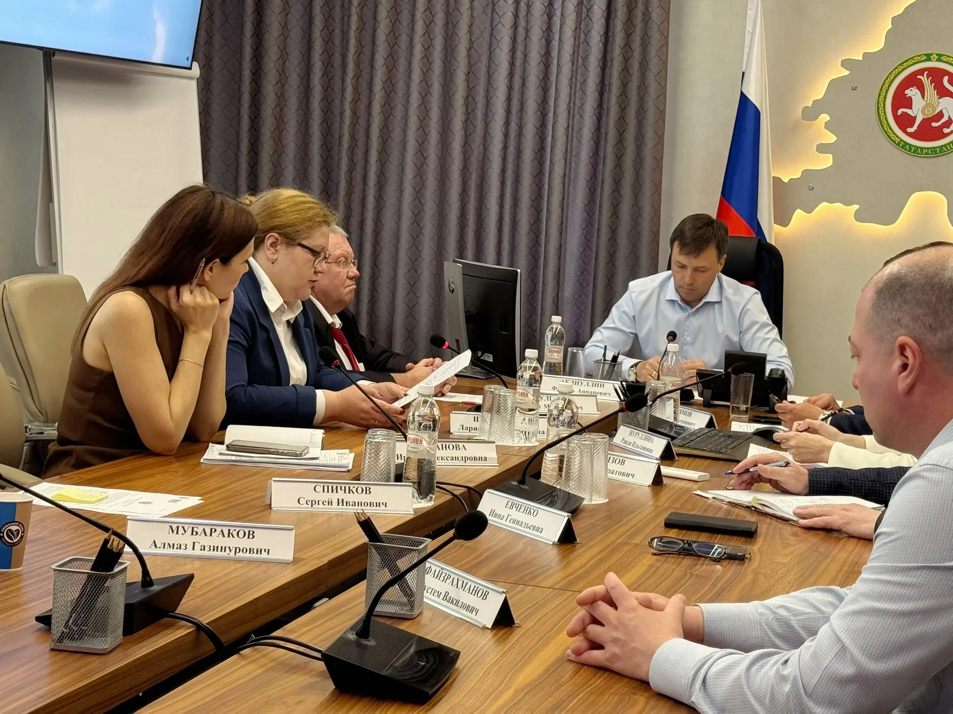 ⚖️ В Минземимуществе РТ прошло заседание Комиссии по противодействию коррупции