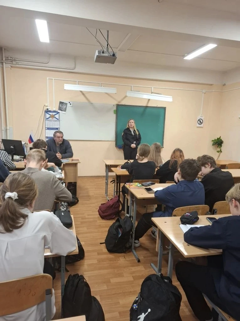 18.12.2025 старшим инспектором ОПДН УМВД России 64 отдела полиции Кировского района Санкт-Петебурга 