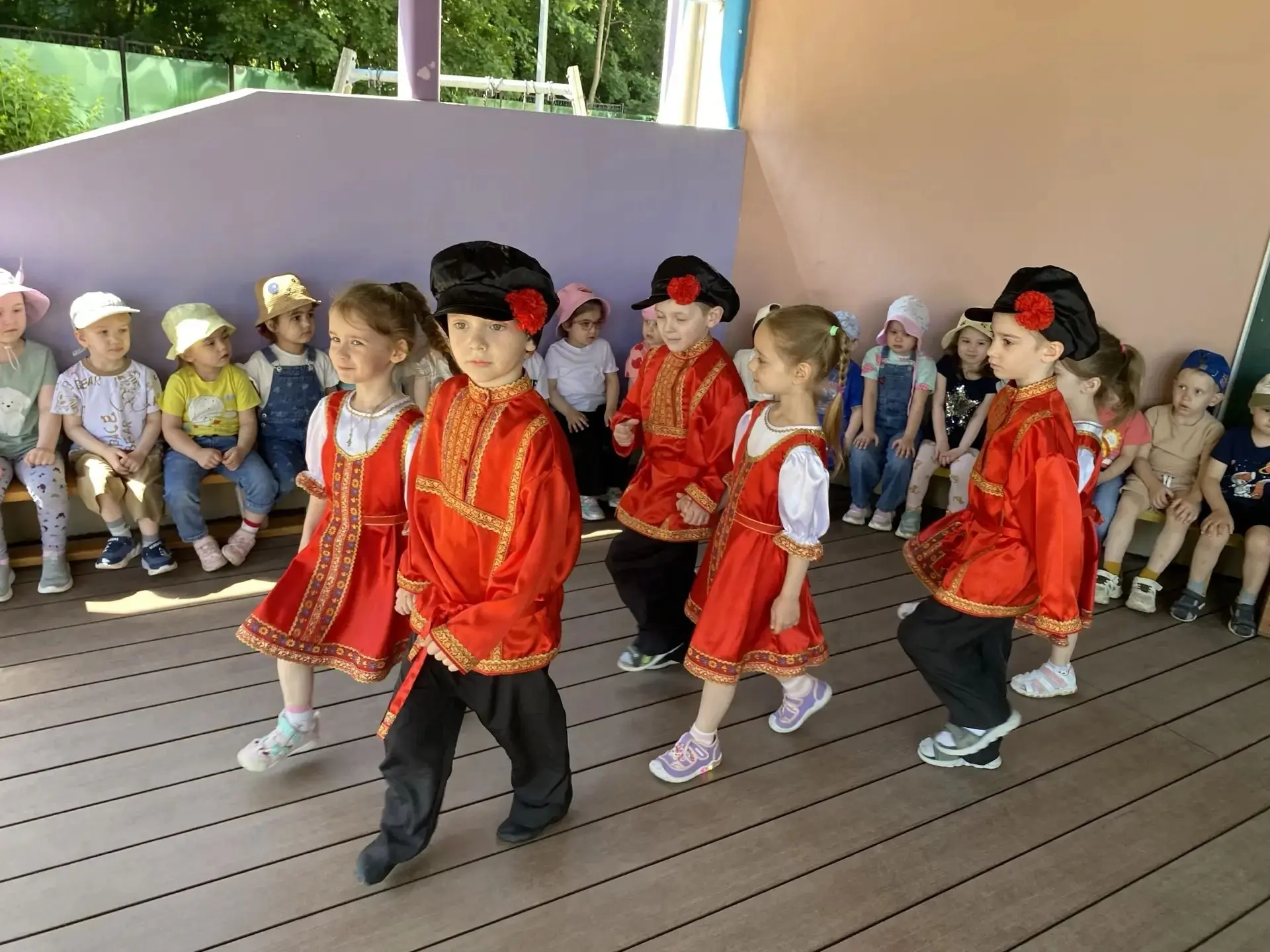 ⭐️ Путешествие по сказкам Пушкина

💫 Ребята старшей группы детского сада "Кораблик" показали фрагме