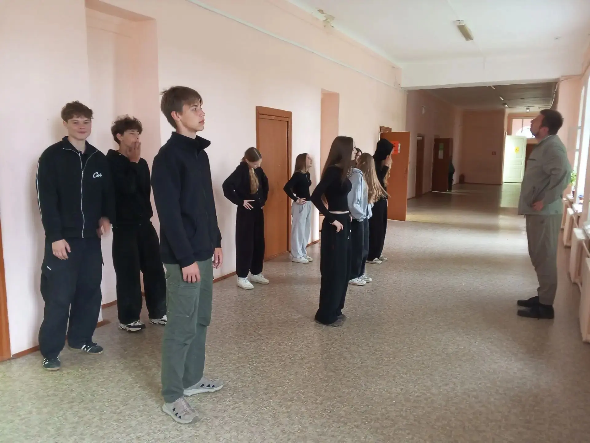 🫧ЛАГЕРЬ ТРУДА И ОТДЫХА🫧

💫Как много народных пословиц и поговорок о полезности труда и необходимо