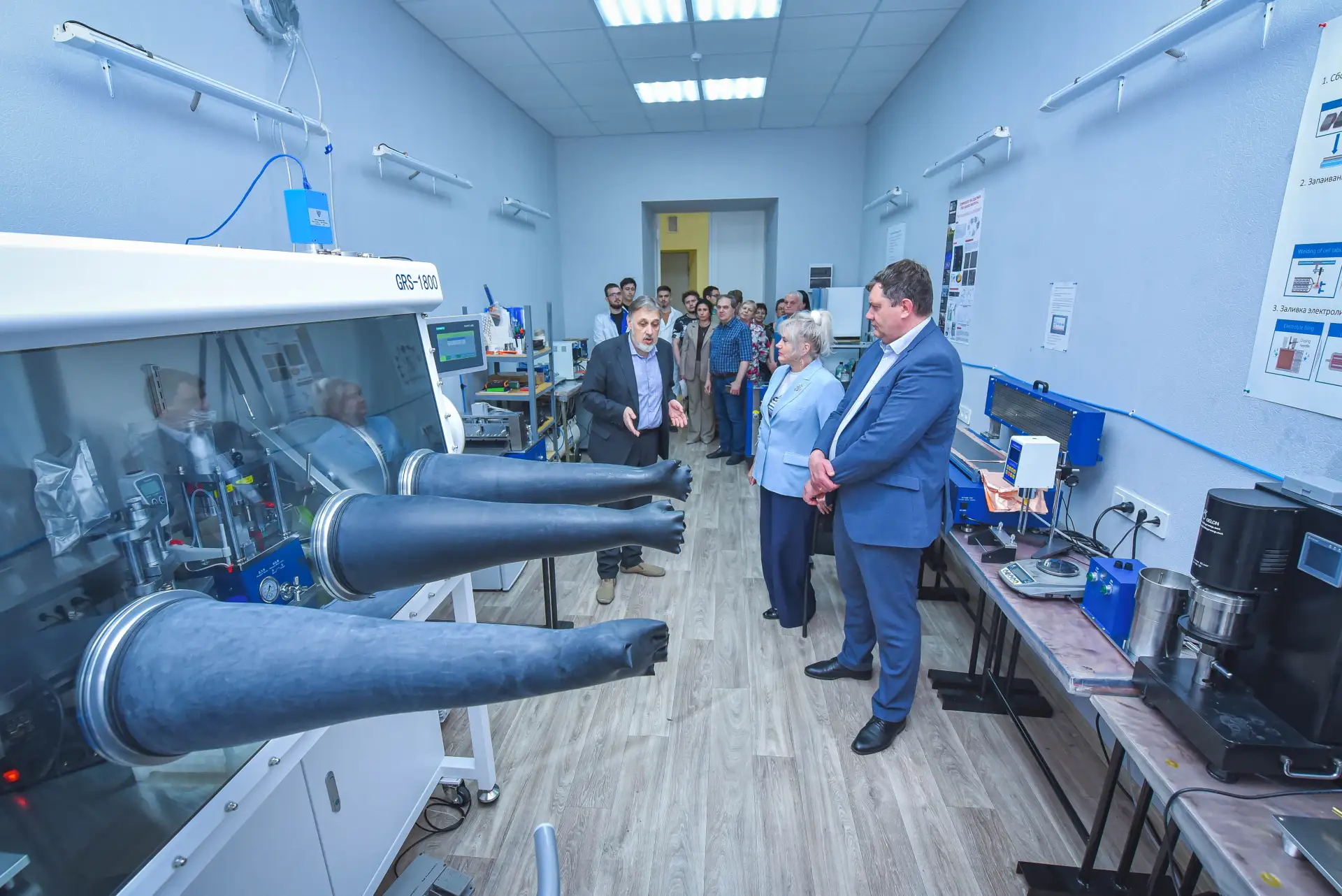 В Политехе Платова открылась новая лаборатория для производства литий-ионных аккумуляторов  Появлени