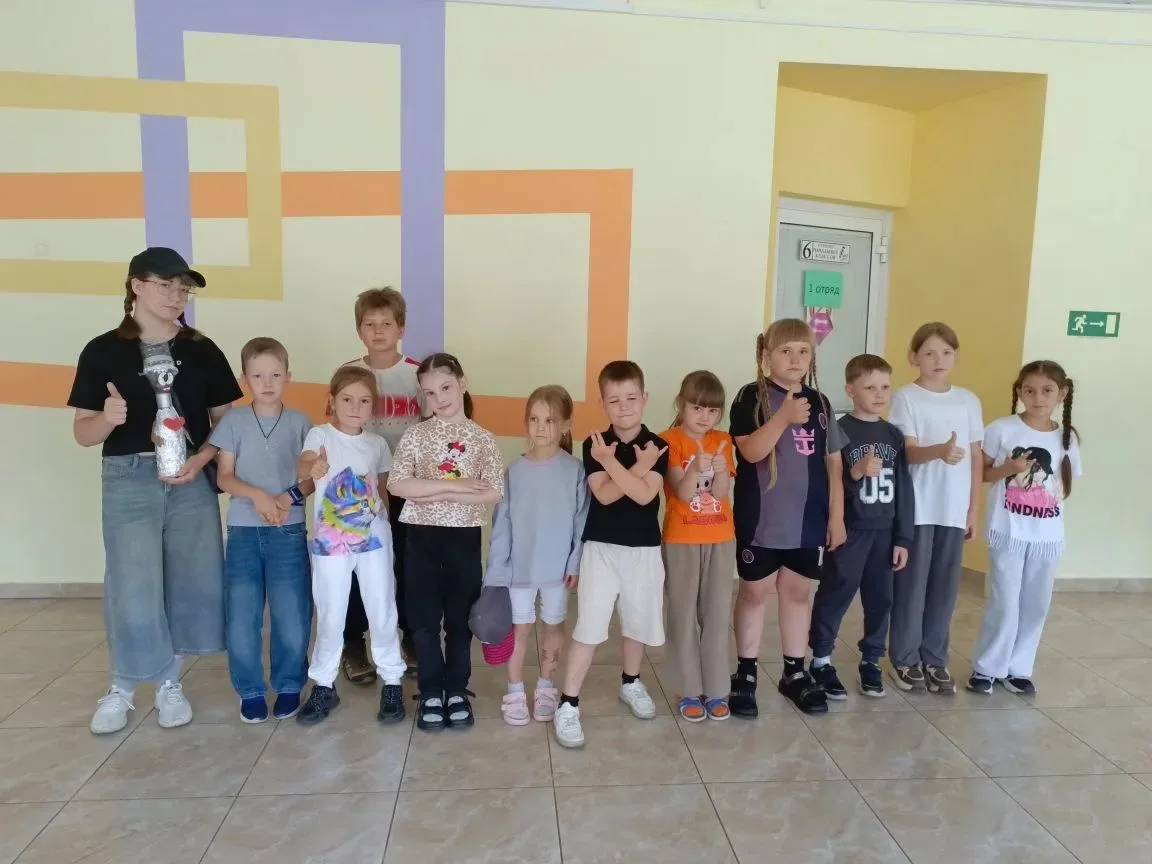 Волшебник Изумрудного города. День 13. 
13.07.2026 МБОУ «СОШ №25»
Утро началось с разминки под звуки