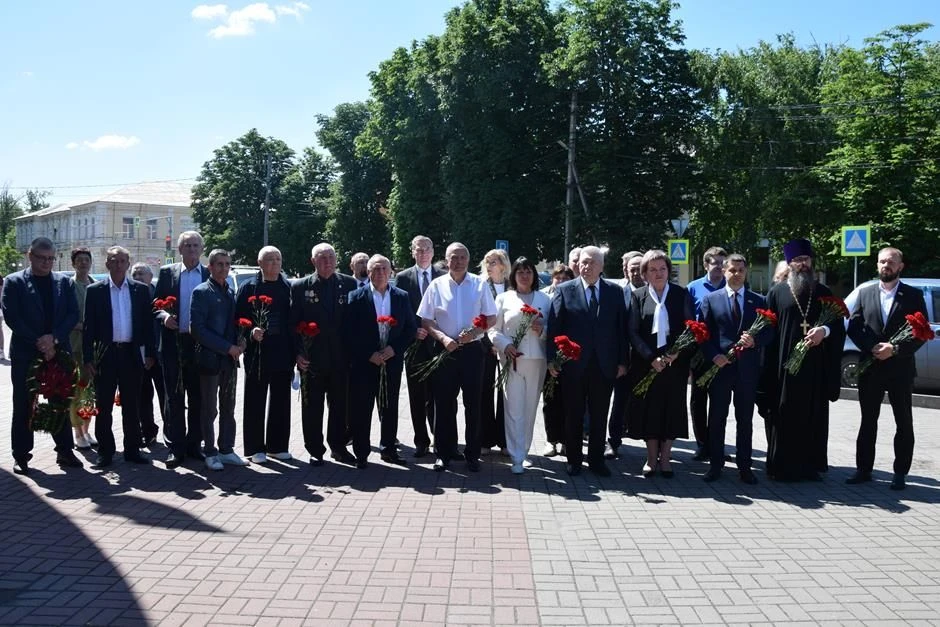 Сегодня шахтинцы чтят память погибших горняков Российского Донбасса