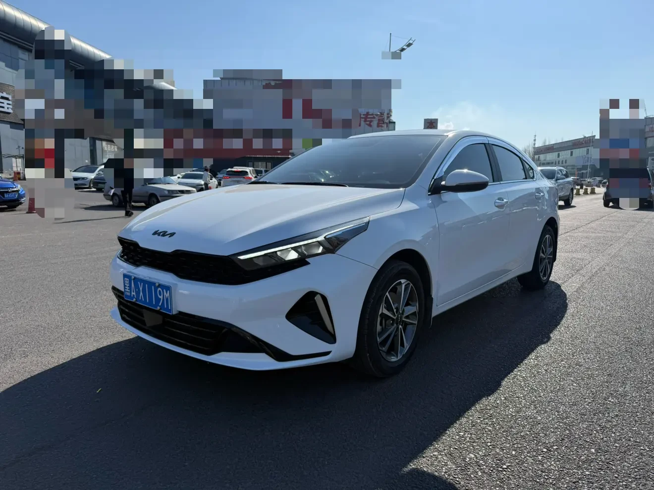 Из Китая, доступен к заказу 

Kia K3 2022 год 1.5 л 115 лс 
Пробег 25.462 км
Цена под ключ в Екб 1.7