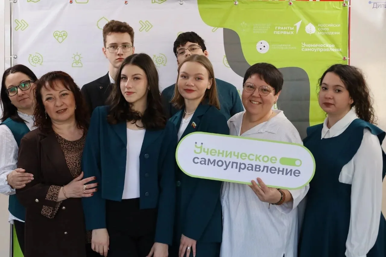 Межрегиональный семинар-практикум для активистов школьных объединений  Сегодня, 1 апреля, на базе МБ