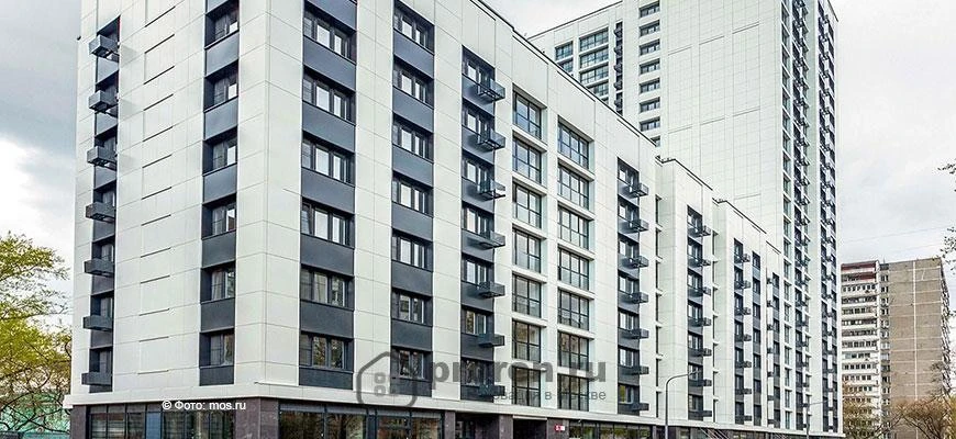 🏢 Более 360 участников реновации осматривают квартиры в новостройке на Шепелюгинской улице

В район