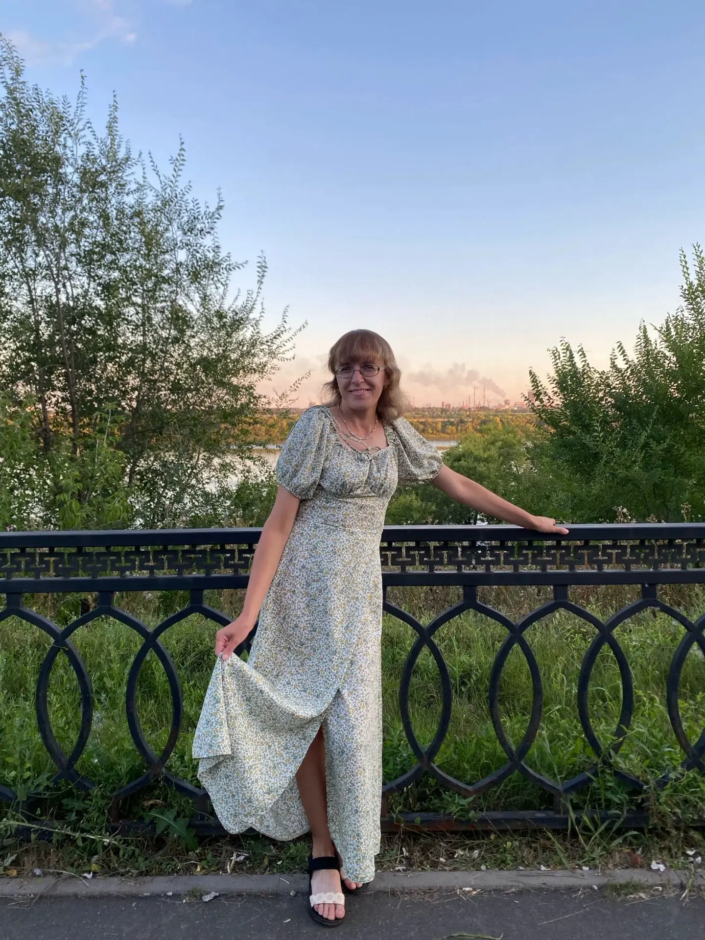 🌸 «Сильные женщины на экране: мои спасательные круги в мире сериалов»