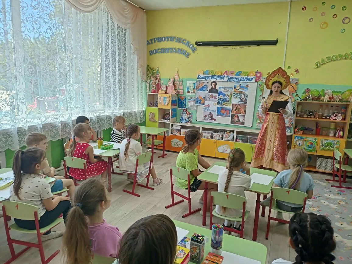 В честь дня рождения А.С. Пушкина для воспитанников разновозрастных групп №4 и №5 прошёл конкурс рис