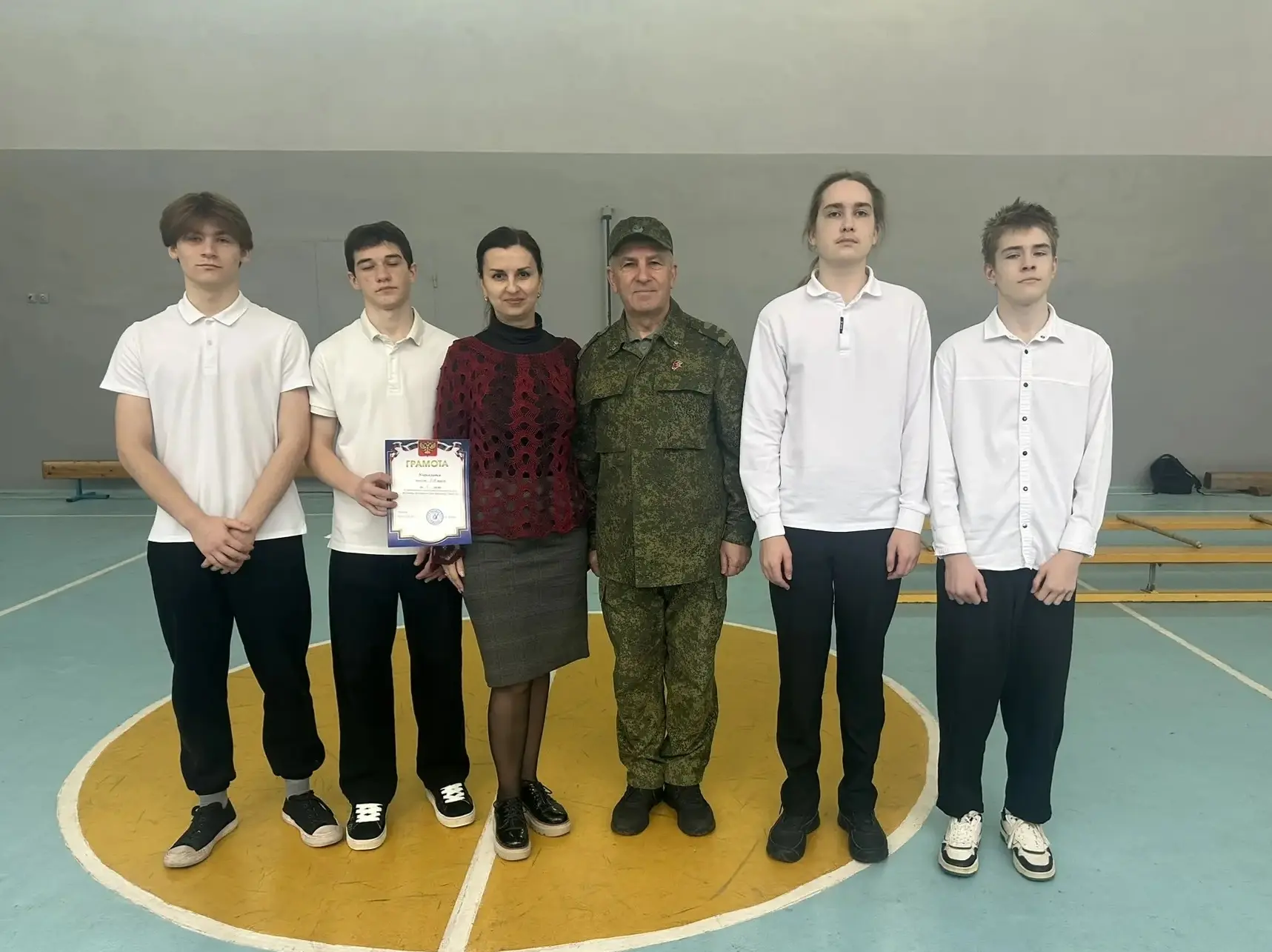 В преддверии Дня Защитника Отечества✨  в школе прошли соревнования для учащихся 9-х классов, которым