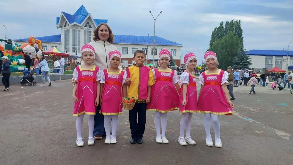 4 июня в с. В. Татышлы состоялся долгожданный детский Сабантуй, посвященный Дню защиты ...