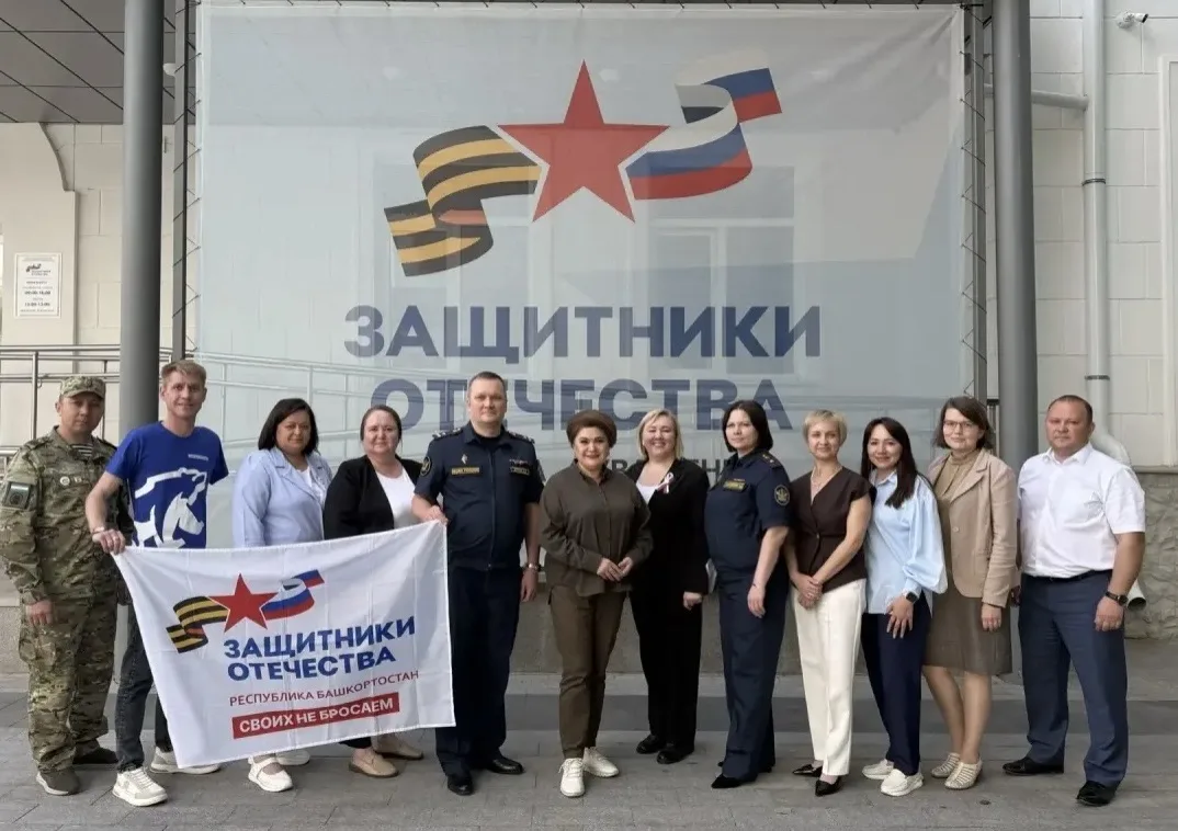 Начальник ФКЛПУ РБ УФСИН России по Республике Башкортостан Дмитрий Зотов и руководитель региональног