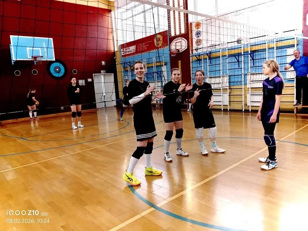 🏆 Искренне поздравляем нашу школьную волейбольную команду с блестящей победой в престижном турнире, 