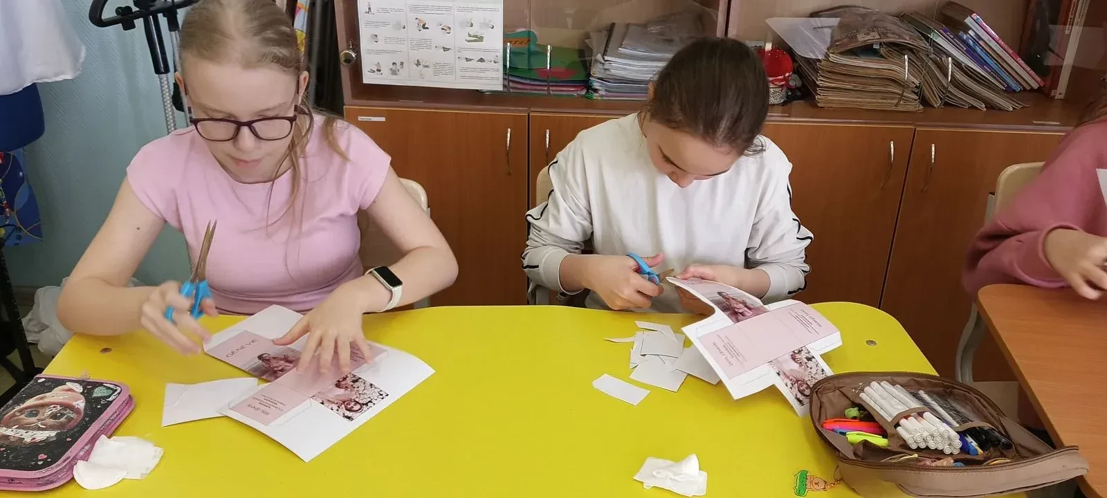 💄 В гостях у школы: мама-косметолог рассказала обучающимся о секретах красоты и профессии В рамках п