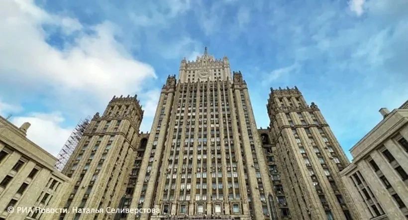 ❗️В МИД РФ опровергли предположения британских СМИ о планах Москвы понизить уровень отн...