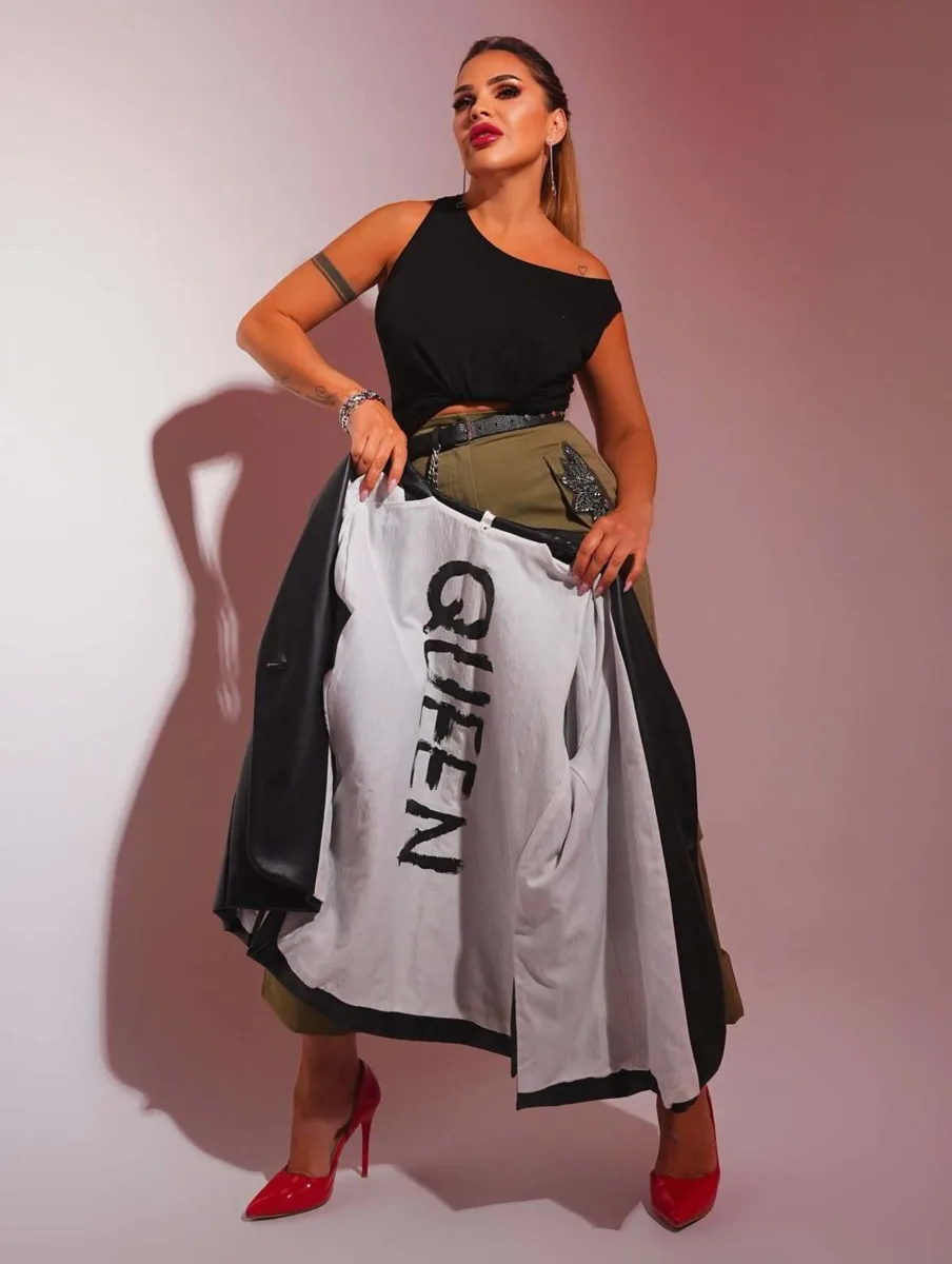 New collection 🇮🇹 Осень 🍂 26/27
🏷️ Брюки 9990 рублей (размеры: XXS,XS,S,M,L,XL,XXL,XXXL)
🏷️ Ж