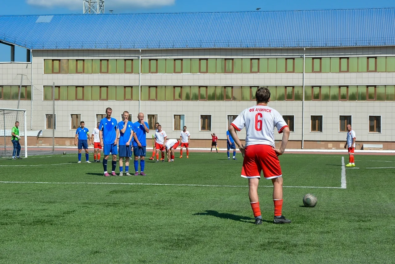Уже завтра в 17:30 на стадионе «Строитель» состоится первая домашняя игра Чемпионата Кр...