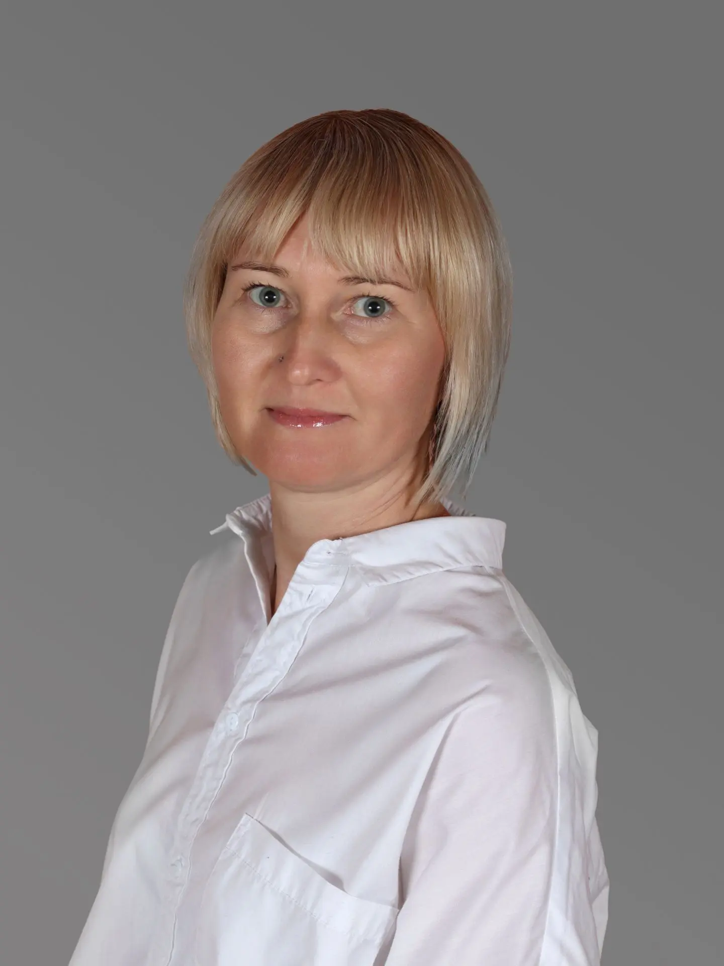 Коллектив нашего детского сада сердечно поздравляет с днем рождения воспитателя второй ...