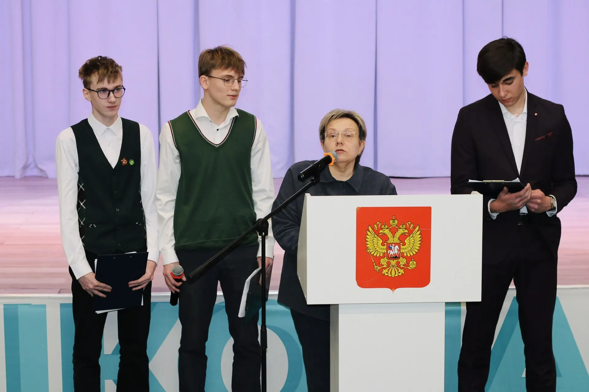 🤩НПК «Успех»  8 февраля — День российской науки, и наша школа уже отметила его главным научным событ