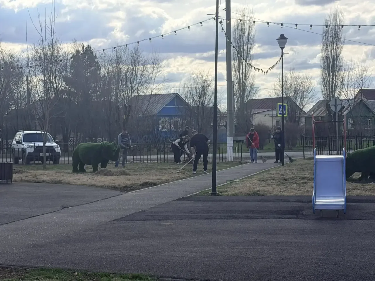 Когда порядок — это привычка☝🏻  Руководитель Подгороднепокровской администрации сегодня без кабинета
