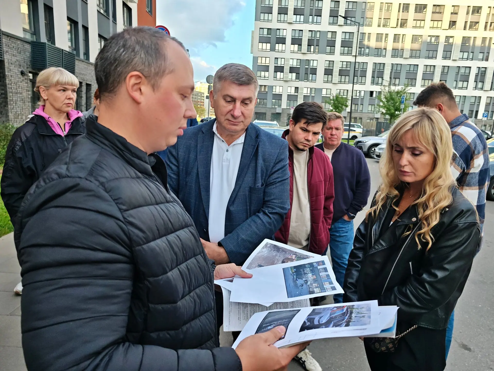 Павел Федулкин провел обход территории в микрорайоне Переделкино Ближнее