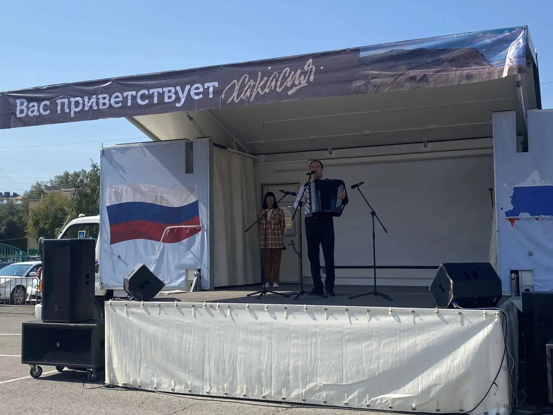 🎉 Творческие коллективы Центра Кадышева выступили на Губернаторской ярмарке! 🎉