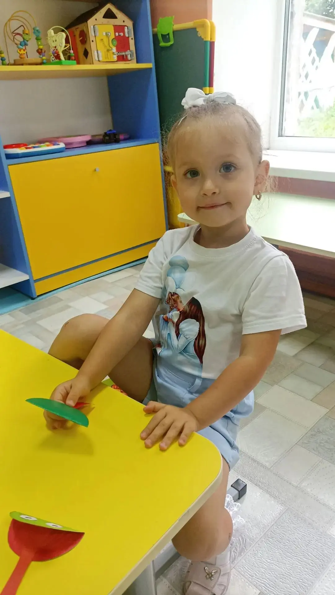 Сегодня в нашей группе прошло увлекательное занятие по творчеству. Наши малыши создавал...