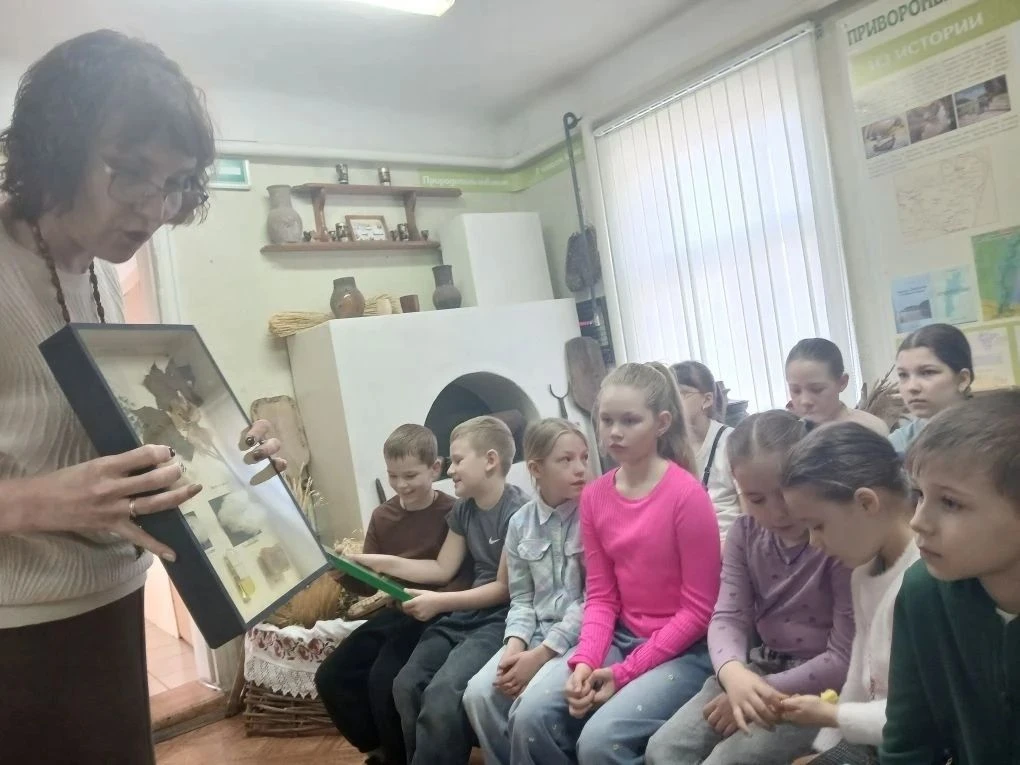На увлекательной интерактивной экскурсии "Сказочное Приворонье" в Центре Е.Н.Павловского побывали ре