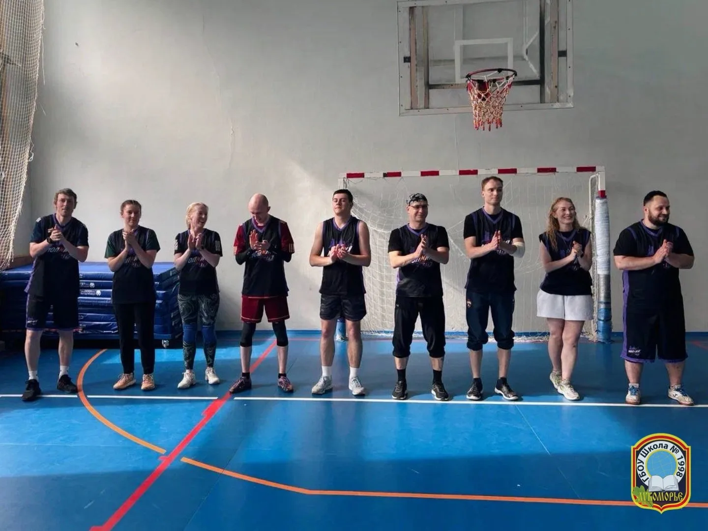 🏐 Учителя vs ученики: волейбольное дерби  В нашей школе состоялся товарищеский матч по волейболу меж