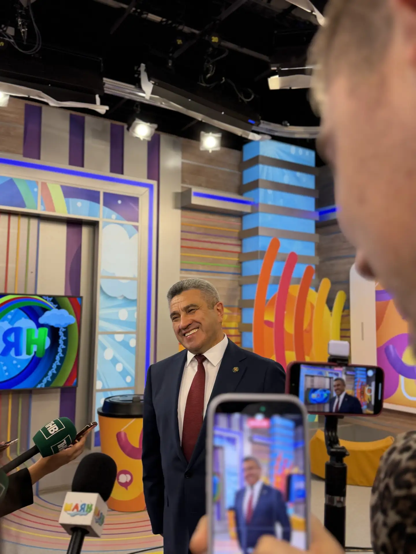 ⚡️Бүген «ШАЯН ТВ» студиясенә ТР Мәгариф һәм фән министры Илсур Гәрәй улы Һадиуллин куна...