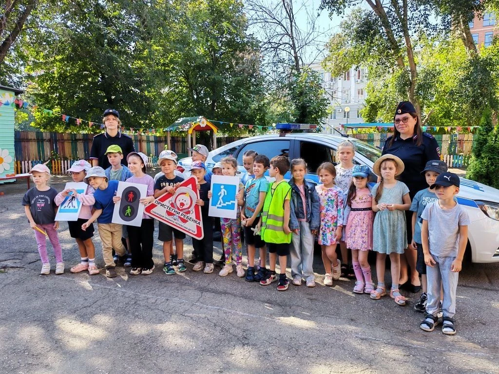 В рамках тематической "Недели безопасности" 12 августа 2026г. инспекторы отделения проп...